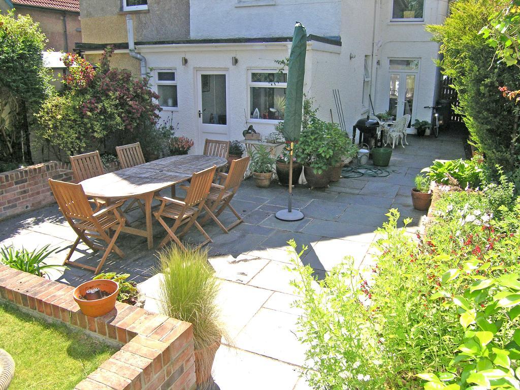 5 Bedroom SemiDetached For Sale in Lane End Road, Bembridge, Isle of